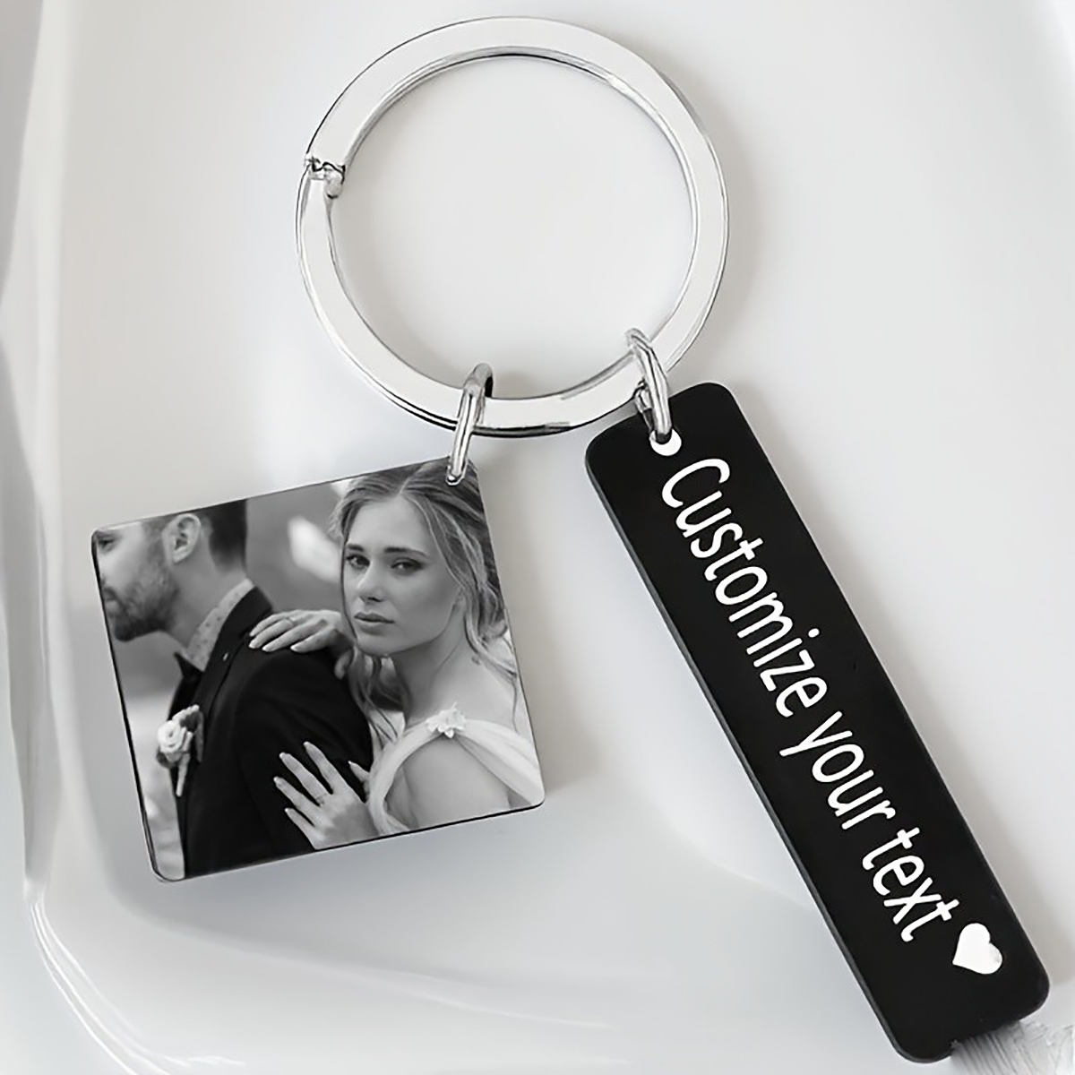 Personalisierter Schlüsselanhä – Initial Ring Custom Bewertung und Preis