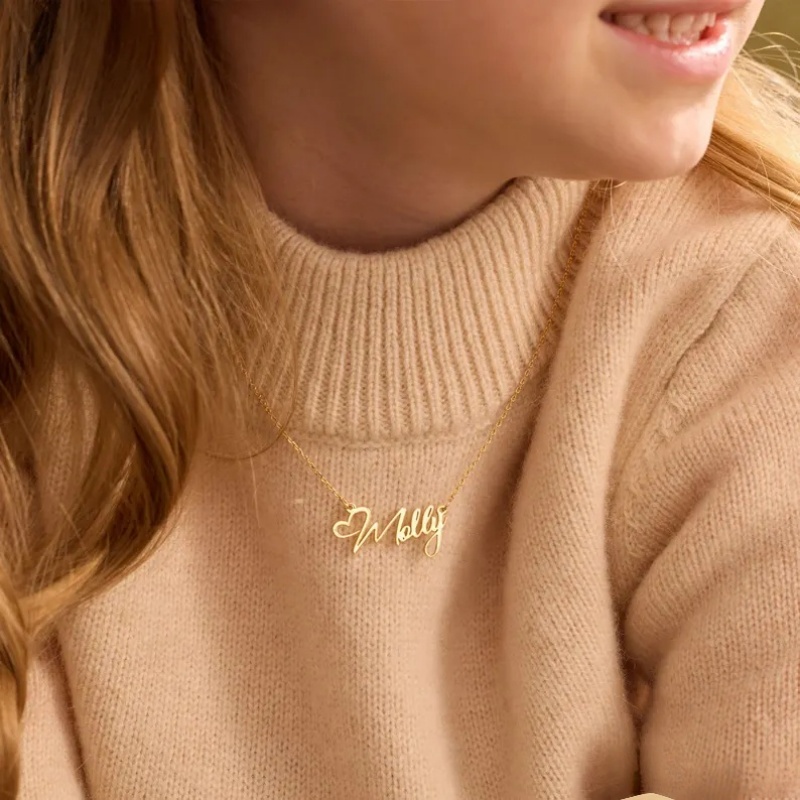 Personalisierte Herz-Halskette – Birth Flower Necklace Bewertung und Preis